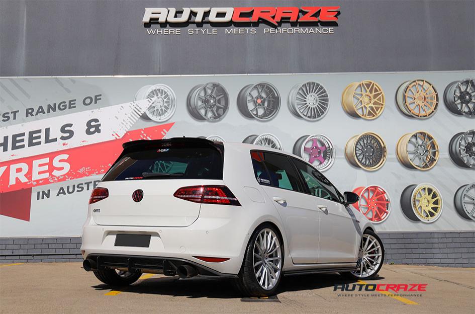 VOLKSWAGEN GOLF SF09 SILVER MACHINED